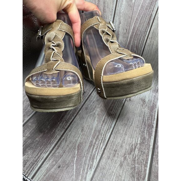 Volatile Gold Braided Leather Itzel Sandal Shoe Women Size 7 - Picture 3 of 12